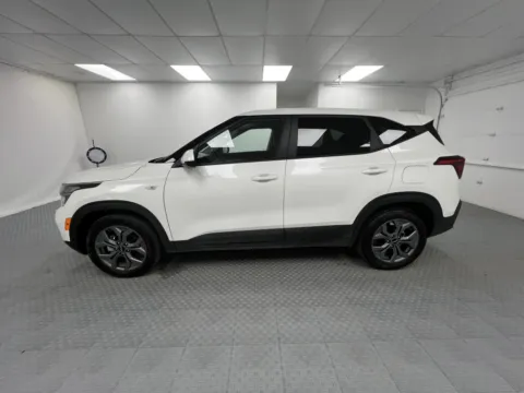 More photos of 2026 Kia Seltos LX at MAG CDJR, MO