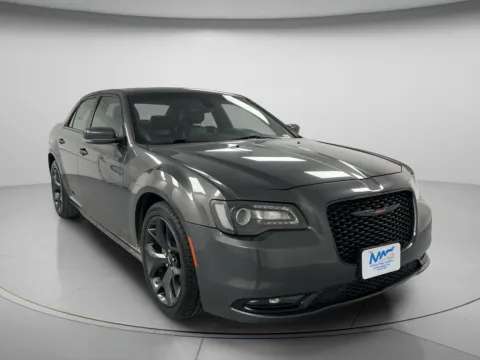 Photos of 2023 Chrysler 300 S for sale in Chillicothe, MO at MAG CDJR