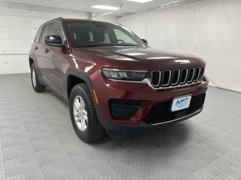 Red 2024 Jeep Grand Cherokee Laredo for sale in Chillicothe, MO