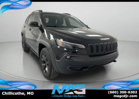 Black 2020 Jeep Cherokee Upland for sale in Chillicothe, MO