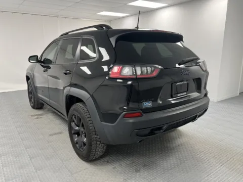 More photos of 2020 Jeep Cherokee Upland at MAG CDJR, MO