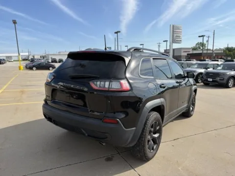 More photos of 2020 Jeep Cherokee Upland at MAG CDJR, MO