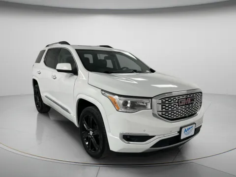 Photos of 2019 GMC Acadia Denali for sale in Chillicothe, MO at MAG CDJR