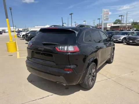 More photos of 2020 Jeep Cherokee High Altitude at MAG CDJR, MO