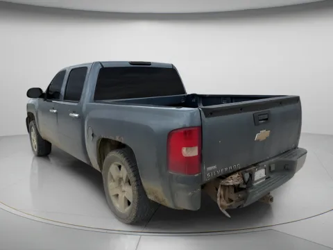 More photos of 2008 Chevrolet Silverado 1500 LT w/1LT at MAG CDJR, MO