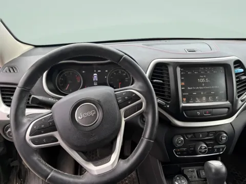 Another view of 2018 Jeep Cherokee Trailhawk for sale in Chillicothe, MO at MAG CDJR