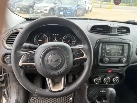 Another view of 2016 Jeep Renegade Sport for sale in Chillicothe, MO at MAG CDJR