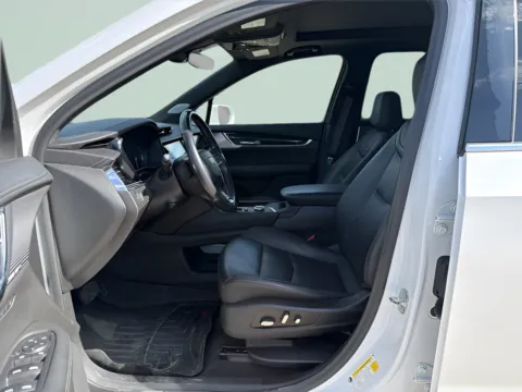 Another view of 2020 Cadillac XT6 AWD Premium Luxury for sale in Chillicothe, MO at MAG CDJR