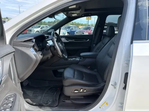 Another view of 2020 Cadillac XT6 AWD Premium Luxury for sale in Chillicothe, MO at MAG CDJR