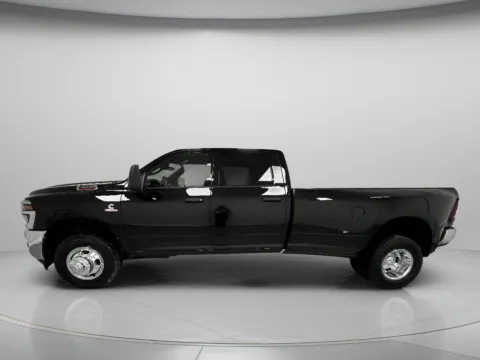 More photos of 2027 Ram 3500 Tradesman at MAG CDJR, MO