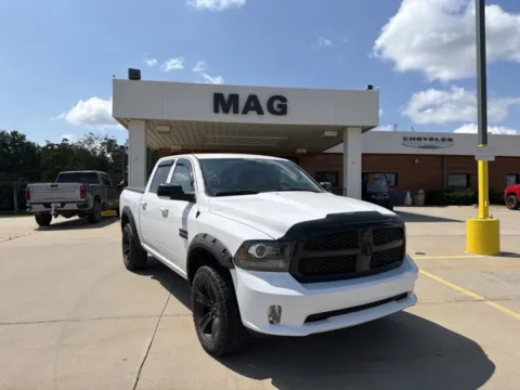 White 2018 Ram 1500 Night for sale in Chillicothe, MO