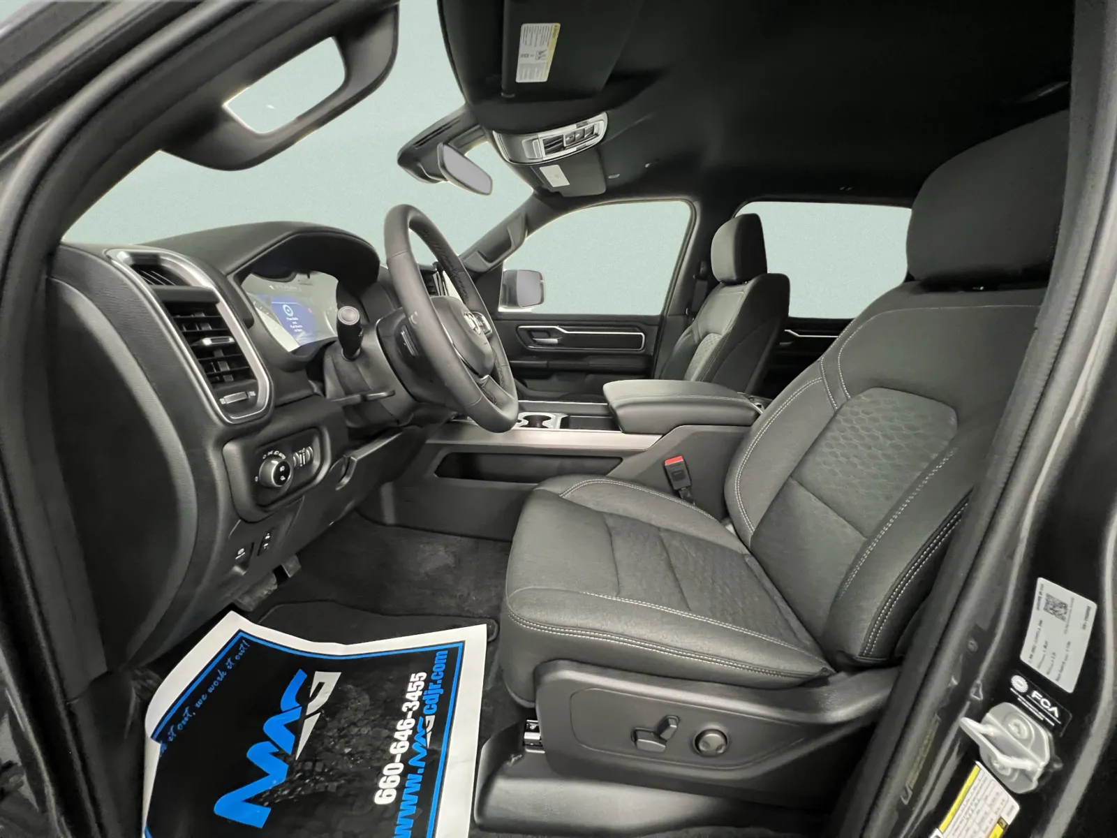 Ram 1500 photo 14