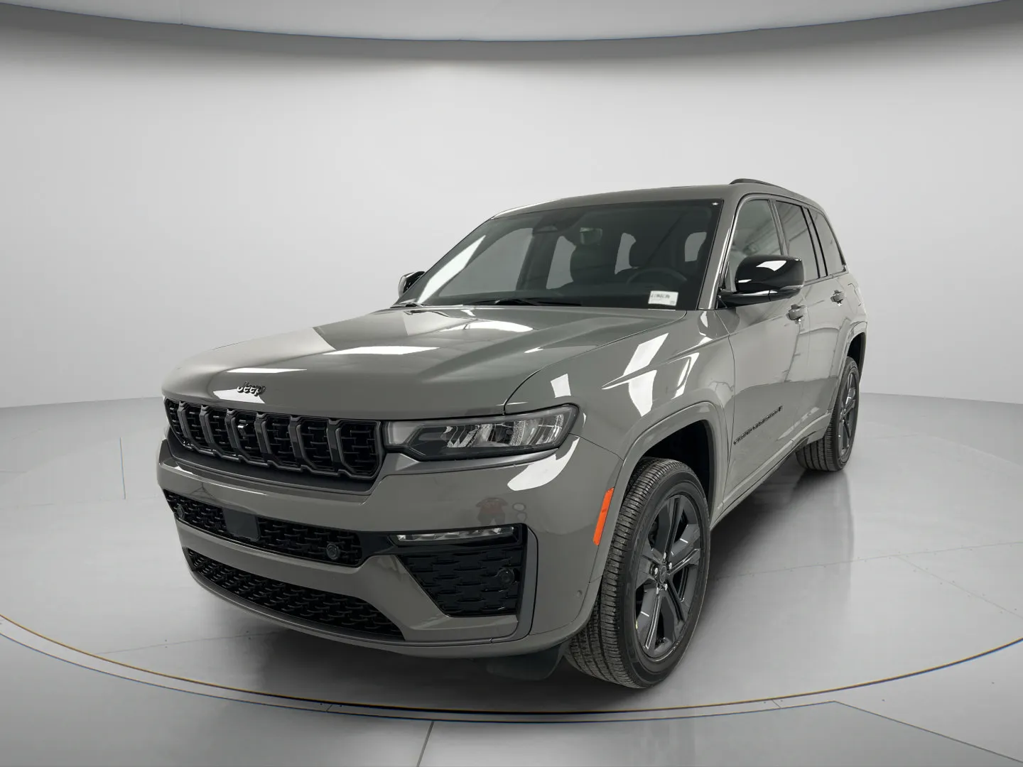 Jeep Grand Cherokee photo 4