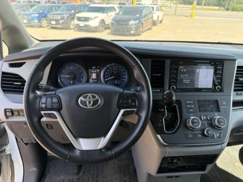 Another view of 2019 Toyota Sienna XLE for sale in Chillicothe, MO at MAG CDJR