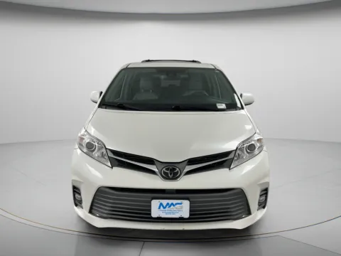 Another view of 2019 Toyota Sienna XLE for sale in Chillicothe, MO at MAG CDJR