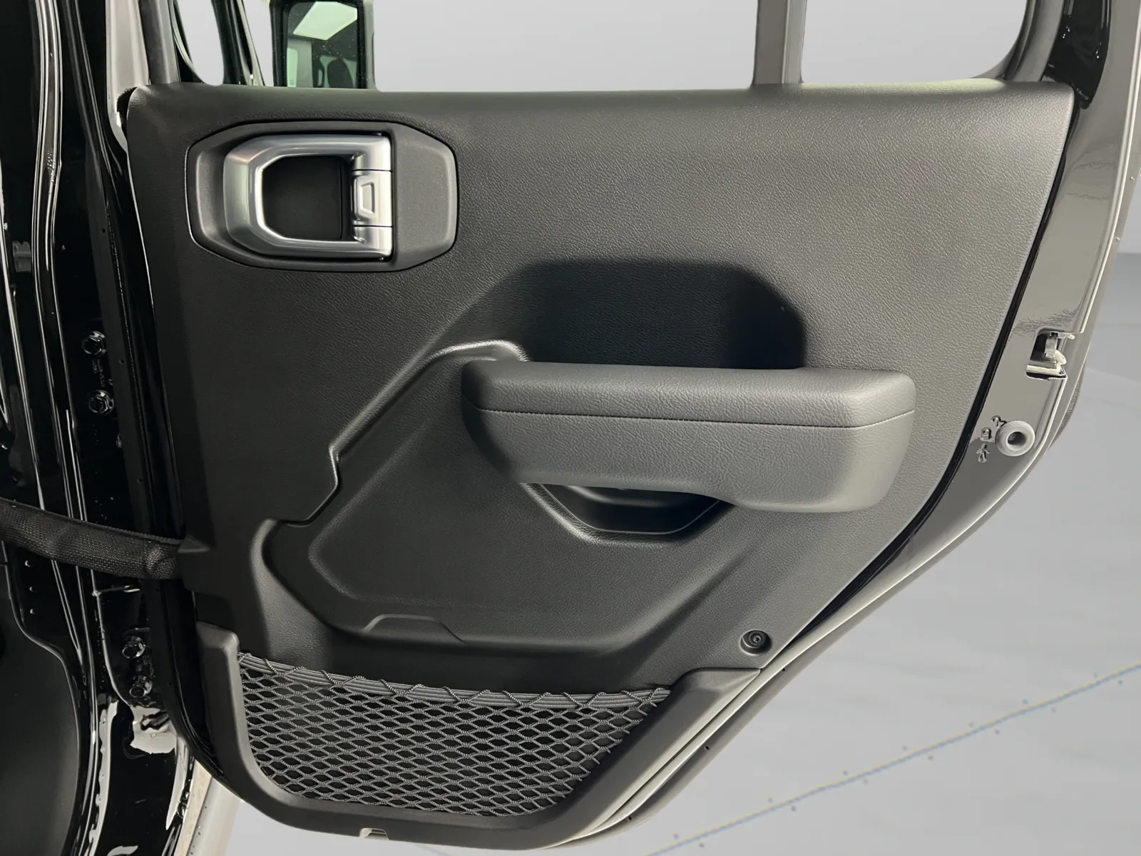 Jeep Wrangler photo 31