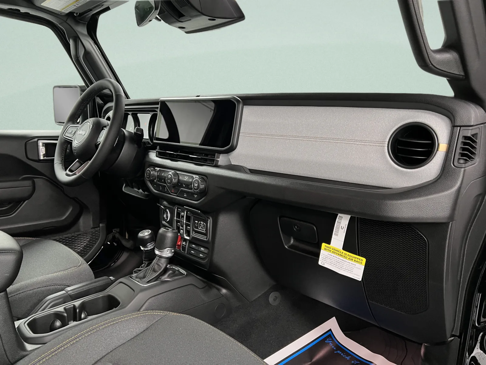 Jeep Wrangler photo 34