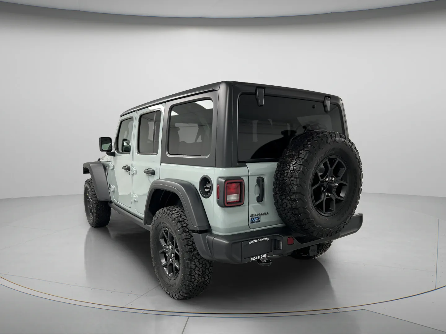 Jeep Wrangler photo 6