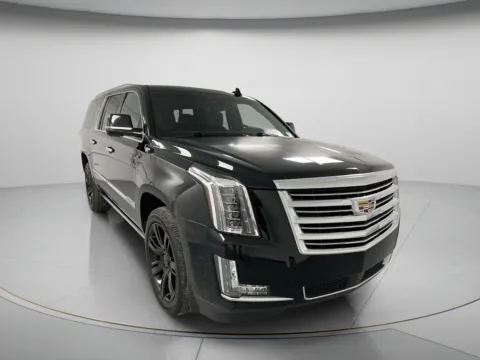 Black 2017 Cadillac Escalade ESV Platinum for sale in Chillicothe, MO