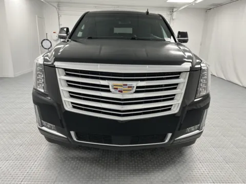 Photos of 2017 Cadillac Escalade ESV Platinum for sale in Chillicothe, MO at MAG CDJR