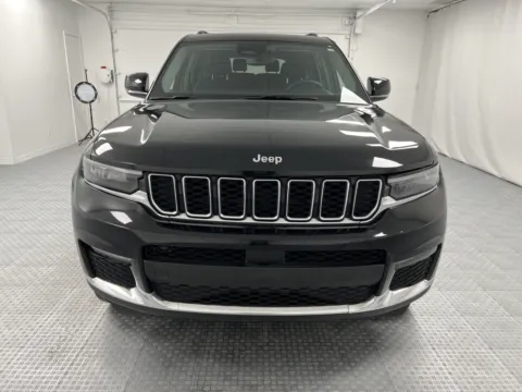Photos of 2023 Jeep Grand Cherokee L Limited for sale in Chillicothe, MO at MAG CDJR