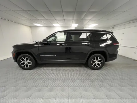 More photos of 2023 Jeep Grand Cherokee L Limited at MAG CDJR, MO