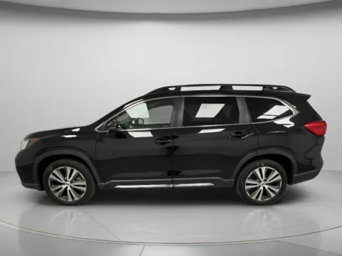 More photos of 2022 Subaru Ascent Limited at MAG CDJR, MO