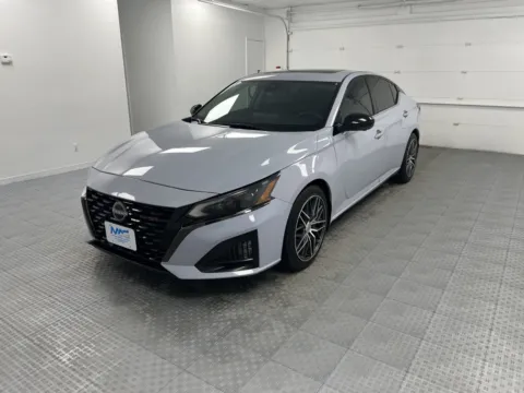 Another view of 2023 Nissan Altima 2.0 SR for sale in Chillicothe, MO at MAG CDJR
