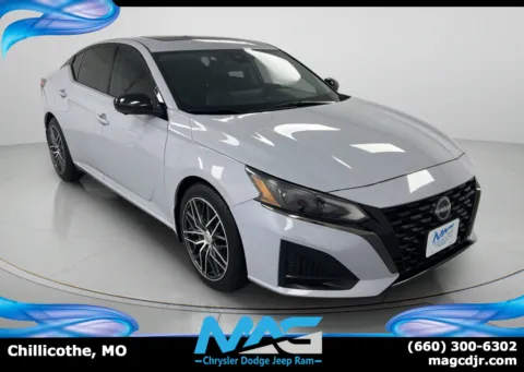 Gray 2023 Nissan Altima 2.0 SR for sale in Chillicothe, MO