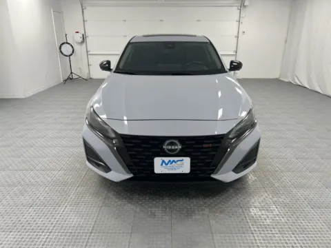 Photos of 2023 Nissan Altima 2.0 SR for sale in Chillicothe, MO at MAG CDJR