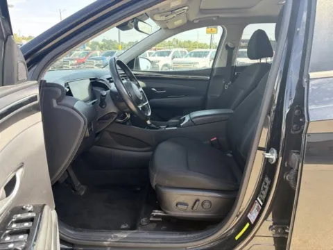 More photos of 2022 Hyundai Tucson SEL at MAG CDJR, MO