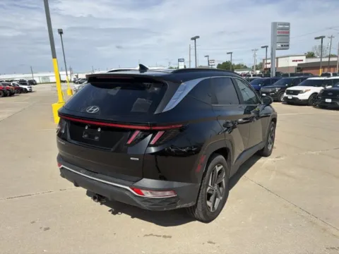 More photos of 2022 Hyundai Tucson SEL at MAG CDJR, MO