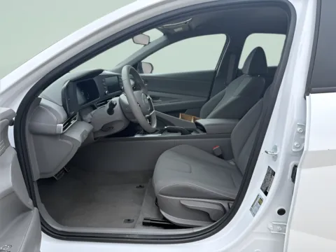 More photos of 2026 Hyundai Elantra SEL Sport at MAG CDJR, MO