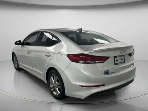 More photos of 2017 Hyundai Elantra SE at MAG CDJR, MO