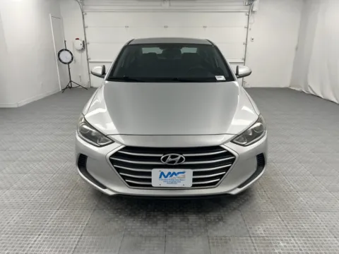 Photos of 2017 Hyundai Elantra SE for sale in Chillicothe, MO at MAG CDJR