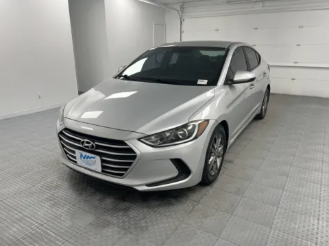 Another view of 2017 Hyundai Elantra SE for sale in Chillicothe, MO at MAG CDJR