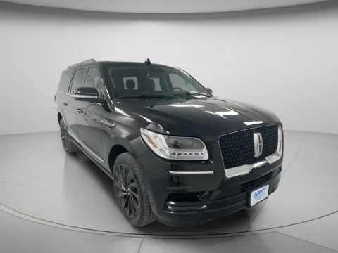 Photos of 2020 Lincoln Navigator L Reserve for sale in Chillicothe, MO at MAG CDJR