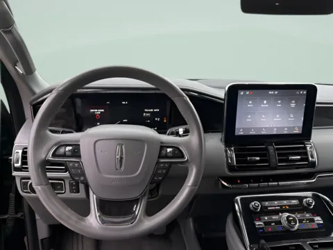 Another view of 2020 Lincoln Navigator L Reserve for sale in Chillicothe, MO at MAG CDJR