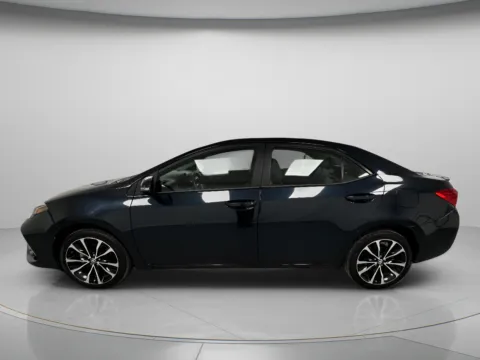 More photos of 2019 Toyota Corolla SE at MAG CDJR, MO