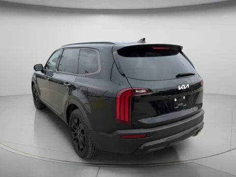 More photos of 2022 Kia Telluride SX at MAG CDJR, MO