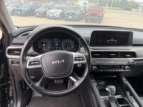 Another view of 2022 Kia Telluride SX for sale in Chillicothe, MO at MAG CDJR