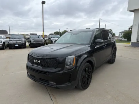 Photos of 2022 Kia Telluride SX for sale in Chillicothe, MO at MAG CDJR