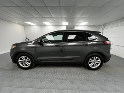 More photos of 2020 Ford Edge SEL at MAG CDJR, MO