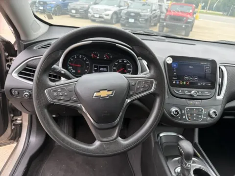 Another view of 2025 Chevrolet Malibu LT for sale in Chillicothe, MO at MAG CDJR