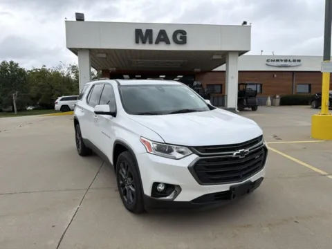 White 2020 Chevrolet Traverse RS for sale in Chillicothe, MO