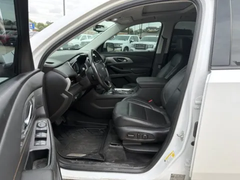 More photos of 2020 Chevrolet Traverse RS at MAG CDJR, MO
