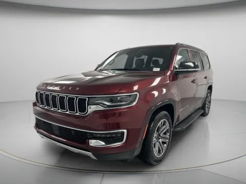 More photos of 2024 Jeep Wagoneer Series II at MAG CDJR, MO