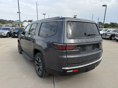 More photos of 2024 Jeep Wagoneer Series III at MAG CDJR, MO