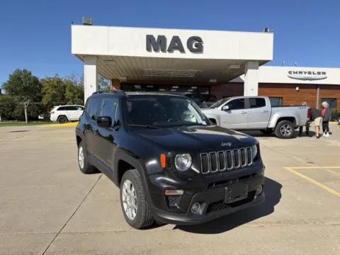 Black 2020 Jeep Renegade Latitude for sale in Chillicothe, MO