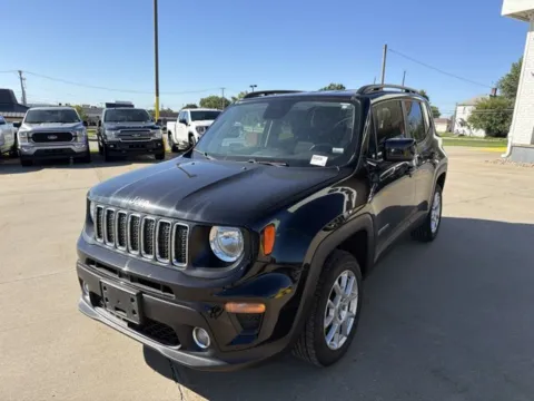 Photos of 2020 Jeep Renegade Latitude for sale in Chillicothe, MO at MAG CDJR